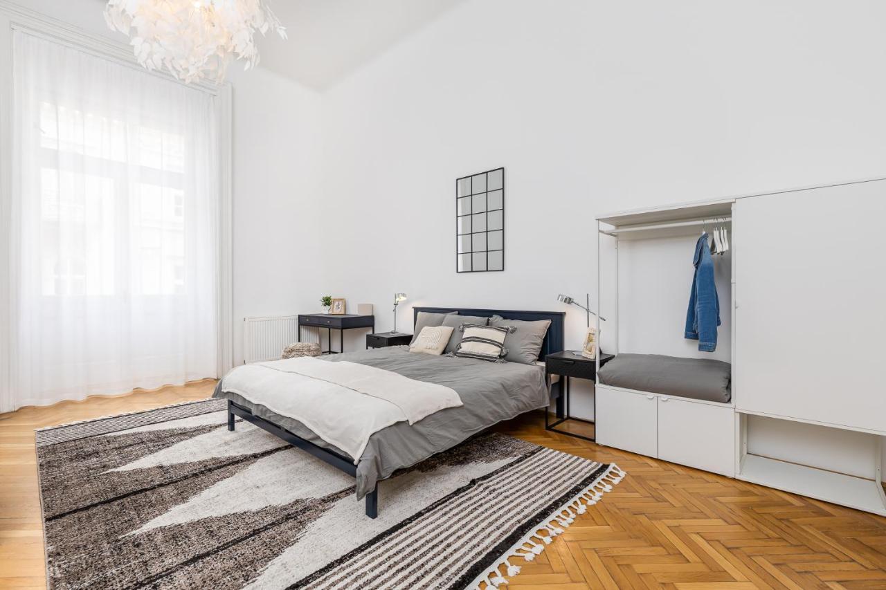 City Center Apartment With Balcony Budapeşte Dış mekan fotoğraf